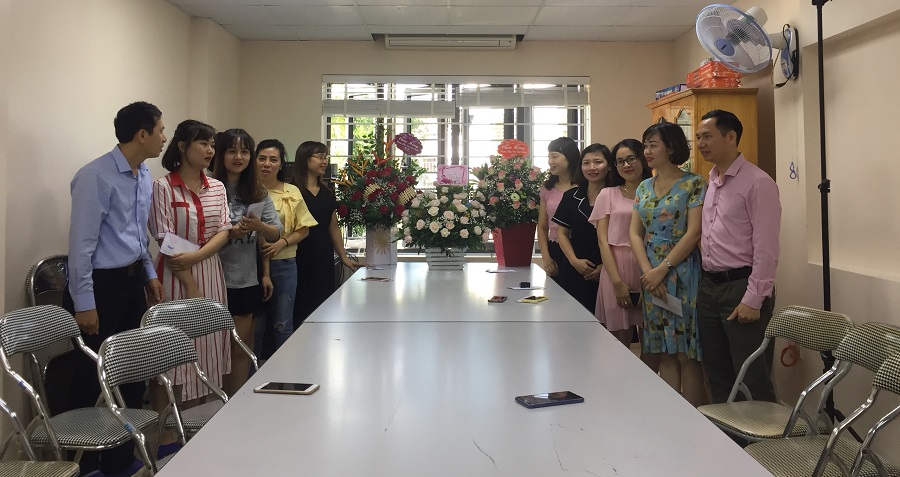 ESE JSC chào mừng ngày phụ nữ Việt Nam 20-10